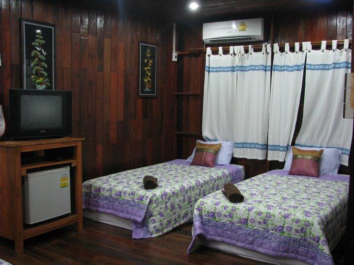 Baansuan Lychee Maeklong Resort Ampawa Amphawa Exterior photo